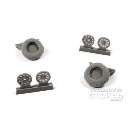 P-51D Mustang-Wheels(Diamond and Hole Traed Pattern)
