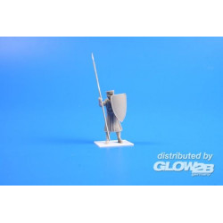 Knight with spear 