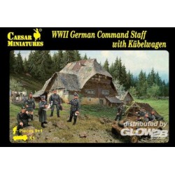 WWII German Command Staff with Kübelwage 