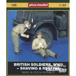 Britische Soldaten, WWII Shaving & Resting