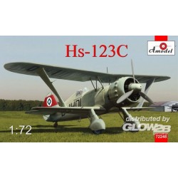 Henschel Hs 123C dive-bomber 