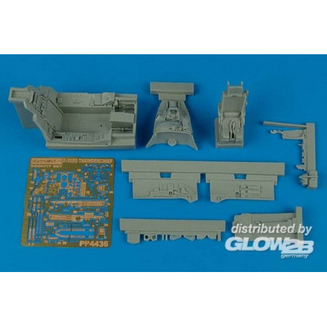 F-105D Thunderchief cockpit set 
