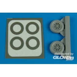 P-40 wheels & paint masks for Academy 