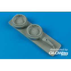 Curtiss P-40B/C wheel bay for Airfix 