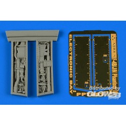 F-4B Phantom II electronic bay f.FUJIMI 